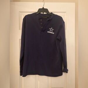 Cowboys NFL Henley. Size M